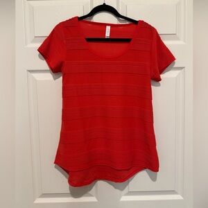 Coral Pintuck LuLaRoe Classic T